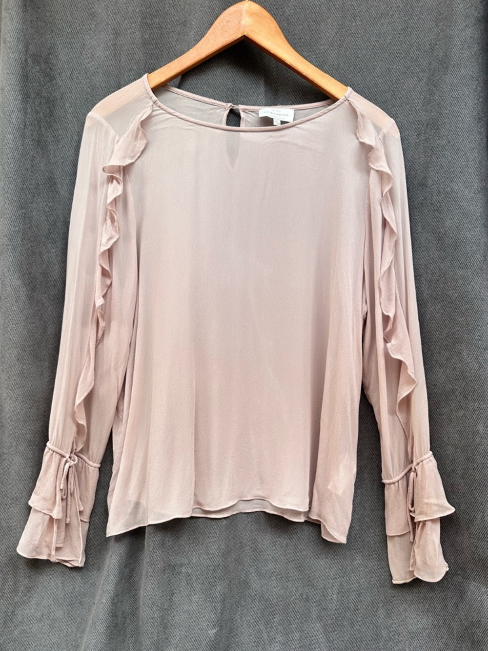 Blush Sheer Ruffle blouse shirt women’s large